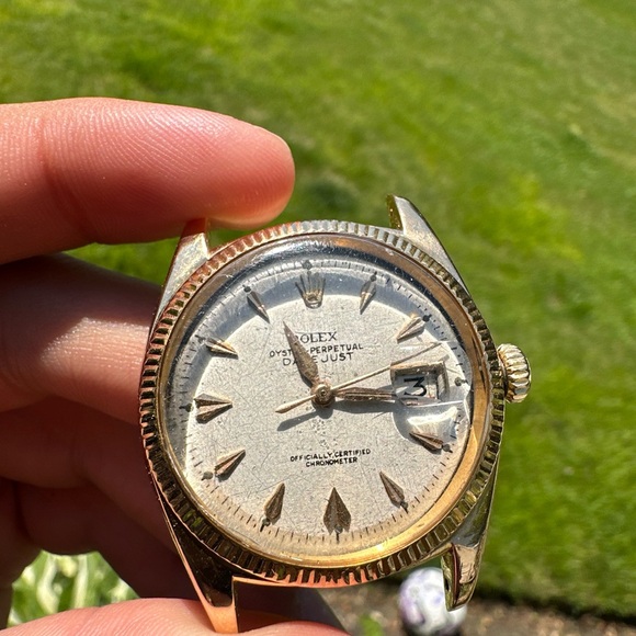 Gold Rolex Datejust - Picture 6 of 9
